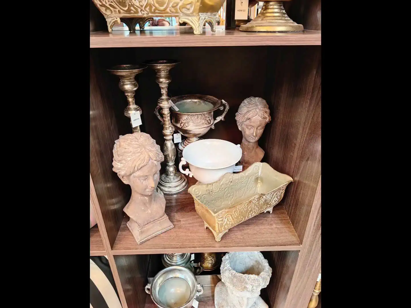Gallery 8